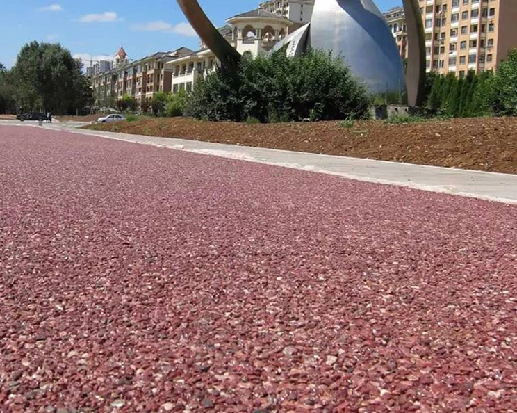 露骨料透水地坪