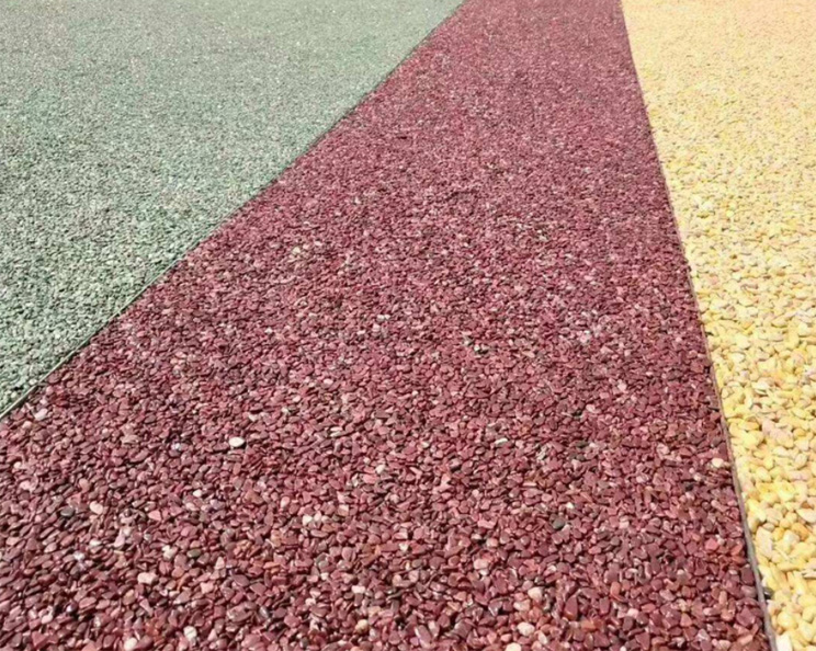 露骨料透水地坪